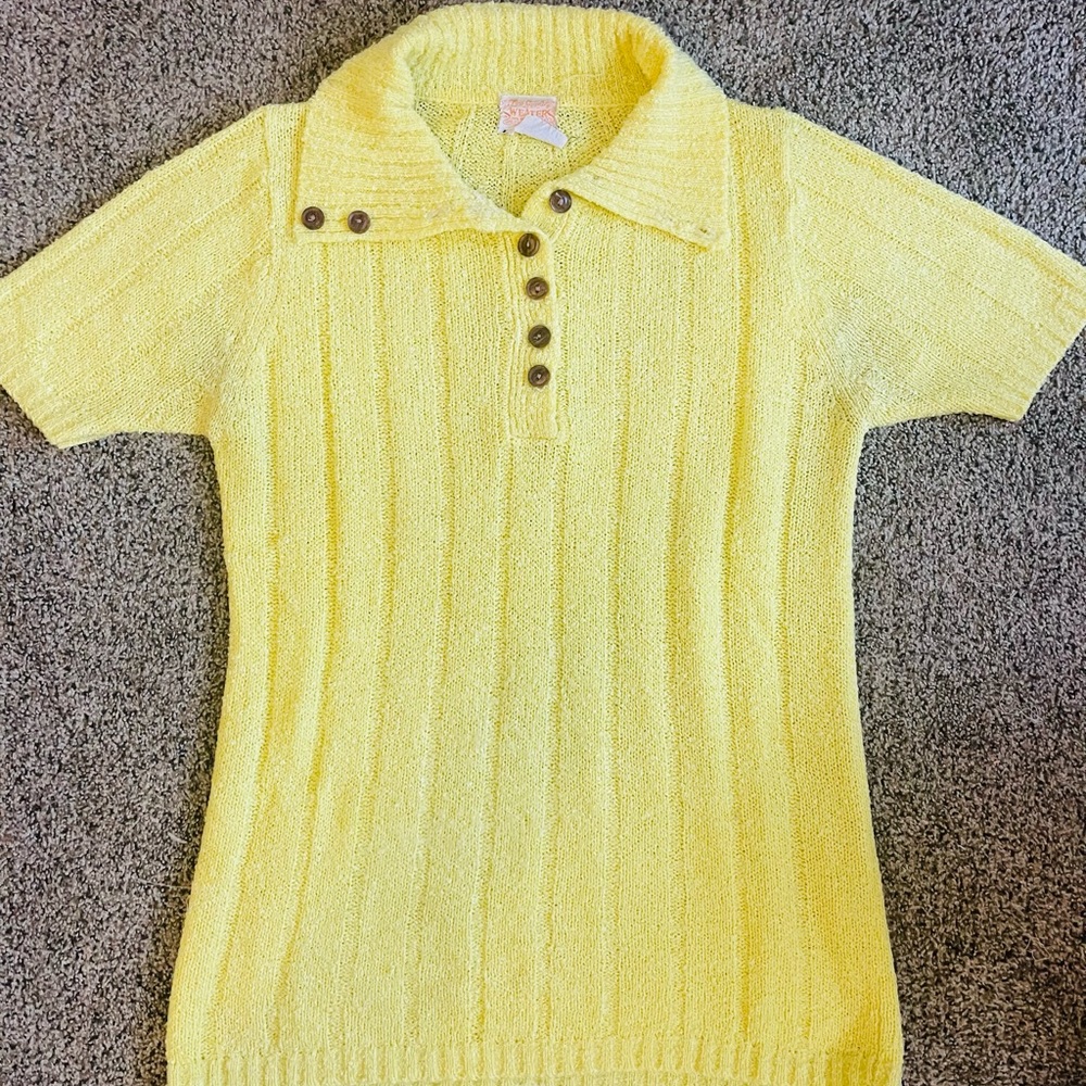 Vintage yellow boucle sweater